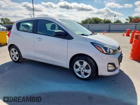 2020 Chevrolet Spark LS with VIN KL8CB6SA4LC457132, listed as a Copart auction lot 81668365 with 35,868 mi miles and Clean title. Bid and sale history available at DreamBid. Image 4.