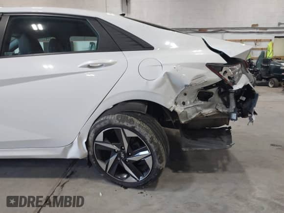 2023 Hyundai Elantra SEL с VIN 5NPLS4AG2PH097628, выставлен на аукционе IAAI как лот 43348346 с пробегом 56 522 миль миль и . История ставок и продаж доступна на DreamBid. Изображение 6.