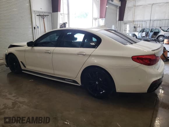 ✅ 2018 BMW 5 Series M550i xDrive • VIN: WBAJB9C5XJB286856 • Lot: 70557655. Listed on Copart with 138,529 mi. Free auction sales archive from the USA and detailed vehicle history report at DreamBid. Image 2.