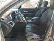 ✅ 2011 GMC Terrain SLT-2 • VIN: 2CTFLWE59B6456280 • Lot: 71058525. Wystawiony na Copart z przebiegiem 205 450 mil. Bezpłatny archiwum sprzedaży aukcyjnych z USA i szczegółowy raport historii pojazdu na DreamBid. Zdjęcie 7.