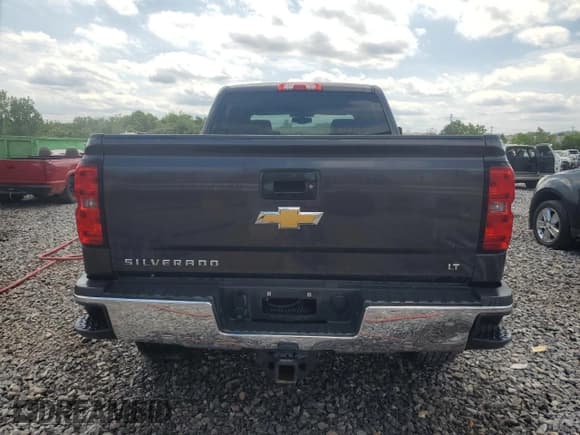 ✅ 2015 Chevrolet Silverado 2500HD LT • VIN: 1GC1KVEG7FF520039 • Lot: 57408335. Wystawiony na Copart z przebiegiem 115 804 mil. Bezpłatny archiwum sprzedaży aukcyjnych z USA i szczegółowy raport historii pojazdu na DreamBid. Zdjęcie 6.