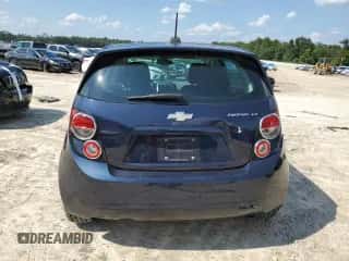 2015 Chevrolet Sonic LT с VIN 1G1JC6SH1F4139078, выставлен на аукционе Copart как лот 72160314 с пробегом 55 873 миль миль и Списание • Salvage title. История ставок и продаж доступна на DreamBid. Изображение 6.