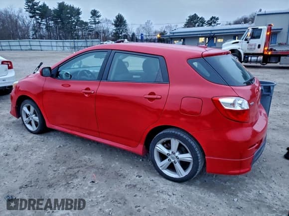 ✅ 2010 Toyota Matrix S • VIN: 2T1LE4EE6AC018942 • Lot: 96379445. Listed on Copart with 208,659 mi. Free auction sales archive from the USA and detailed vehicle history report at DreamBid. Image 2.