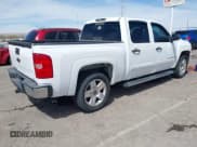 ✅ 2007 Chevrolet Silverado 1500 1LT • VIN: 3GCEC13J97G505483 • Lot: 41911656. Wystawiony na IAAI z przebiegiem 144 415 mil. Bezpłatny archiwum sprzedaży aukcyjnych z USA i szczegółowy raport historii pojazdu na DreamBid. Zdjęcie 4.