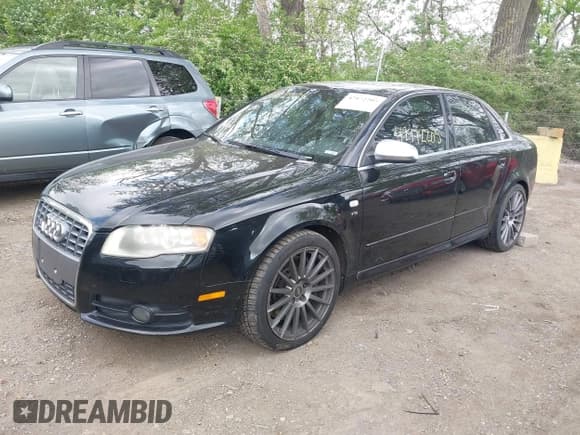 ✅ 2006 Audi S4 • VIN: WAUGL78E46A178122 • Lot: 42172205. Listed on IAAI with 227,072 mi. Free auction sales archive from the USA and detailed vehicle history report at DreamBid. Image 17.