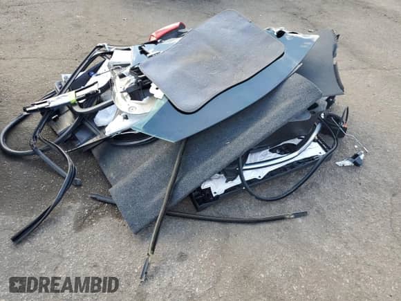 2020 Chevrolet Impala LT z VIN 1G11Z5S35LU102317, wystawiony jako Copart lot #81313335 z przebiegiem 103 451 mil mil oraz Szkoda całkowita • Salvage title. Historia ofert i sprzedaży dostępna na DreamBid. Obrazek 12.