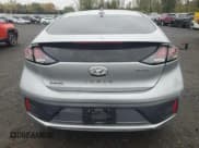 ✅ 2020 Hyundai Ioniq Limited • VIN: KMHC85LJ9LU071214 • Lot: 85557795. Listed on Copart with 74,144 mi. Free auction sales archive from the USA and detailed vehicle history report at DreamBid. Image 6.