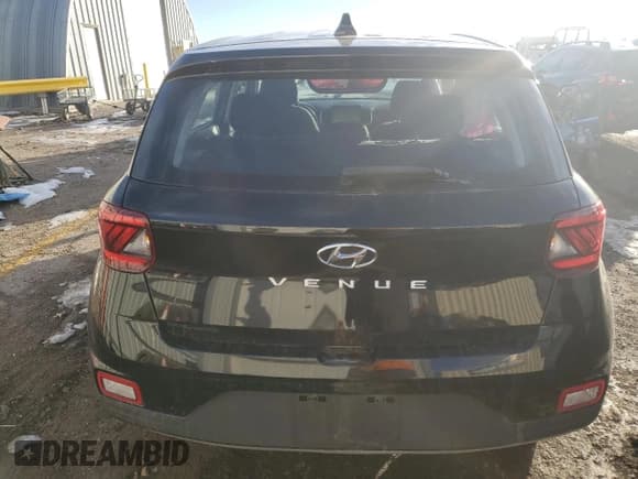 ✅ 2022 Hyundai Venue SE • VIN: KMHRB8A31NU186507 • Lot: 89198035. Listed on Copart with Not provided. Free auction sales archive from the USA and detailed vehicle history report at DreamBid. Image 6.