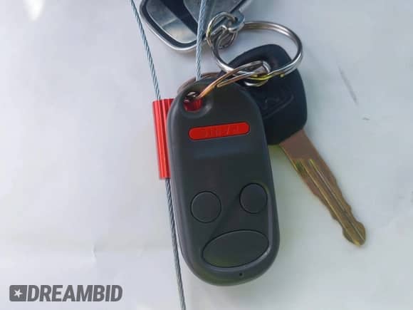 2001 Honda Accord EX с VIN 1HGCG22581A030437, выставлен на аукционе IAAI как лот 43085742 с пробегом 209 619 миль миль и . История ставок и продаж доступна на DreamBid. Изображение 11.