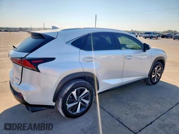 ✅ 2021 Lexus NX 300 • VIN: JTJGARDZXM5025454 • Лот: 82476415. Опубликован ранее на Copart с пробегом 43 464 миль. Бесплатный доступ к архиву аукционных продаж из США и подробный отчёт об истории автомобиля на DreamBid. Изображение 3.