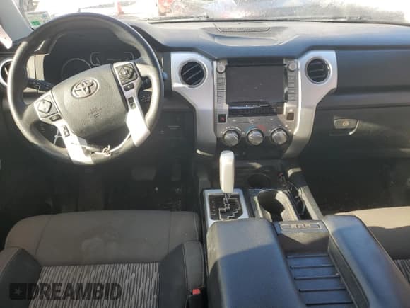 ✅ 2020 Toyota Tundra SR • VIN: 5TFRY5F10LX265784 • Lot: 63809015. Listed on Copart with 86,828 mi. Free auction sales archive from the USA and detailed vehicle history report at DreamBid. Image 8.