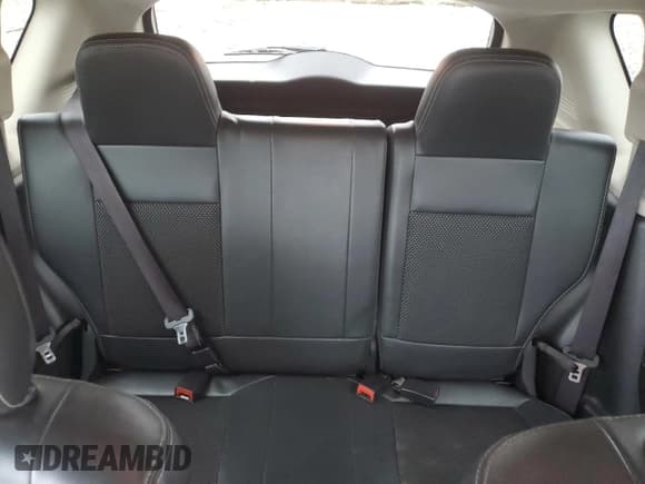 ✅ 2017 Jeep Compass Latitude • VIN: 1C4NJCEA7HD207088 • Lot: 82153285. Listed on Copart with 141,091 mi. Free auction sales archive from the USA and detailed vehicle history report at DreamBid. Image 10.