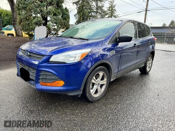 ✅ 2015 Ford Escape S • VIN: 1FMCU0F75FUC13139 • Лот: 80021815. Опубликован ранее на Copart с пробегом Не указан. Бесплатный доступ к архиву аукционных продаж из США и подробный отчёт об истории автомобиля на DreamBid. Изображение 2.