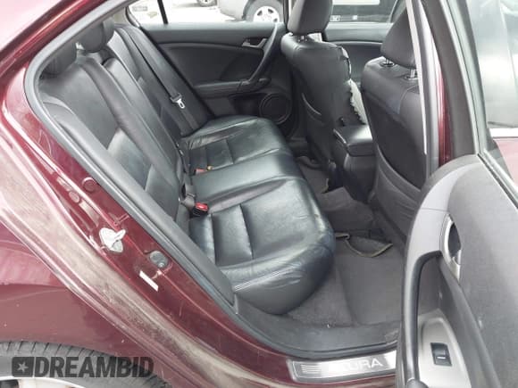 ✅ 2009 Acura TSX • VIN: JH4CU266X9C013227 • Lot: 43663457. Wystawiony na IAAI z przebiegiem 259 382 mil. Bezpłatny archiwum sprzedaży aukcyjnych z USA i szczegółowy raport historii pojazdu na DreamBid. Zdjęcie 8.