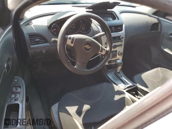 ✅ 2011 Chevrolet Malibu 1LT • VIN: 1G1ZC5E17BF265181 • Lot: 63083944. Listed on Copart with 218,527 mi. Free auction sales archive from the USA and detailed vehicle history report at DreamBid. Image 8.