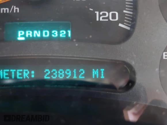 ✅ 2004 Chevrolet Suburban Z71 • VIN: 3GNFK16Z14G122679 • Lot: 41979958. Wystawiony na IAAI z przebiegiem 238 912 mil. Bezpłatny archiwum sprzedaży aukcyjnych z USA i szczegółowy raport historii pojazdu na DreamBid. Zdjęcie 12.