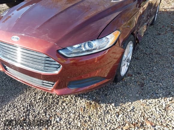 ✅ 2016 Ford Fusion SE • VIN: 3FA6P0H70GR332186 • Lot: 43683072. Wystawiony na IAAI z przebiegiem 96 162 mil. Bezpłatny archiwum sprzedaży aukcyjnych z USA i szczegółowy raport historii pojazdu na DreamBid. Zdjęcie 17.
