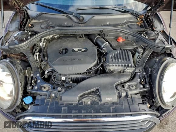 ✅ 2016 MINI Clubman • VIN: WMWLN5C59G2B27993 • Lot: 94456905. Wystawiony na Copart z przebiegiem 103 493 mil. Bezpłatny archiwum sprzedaży aukcyjnych z USA i szczegółowy raport historii pojazdu na DreamBid. Zdjęcie 11.