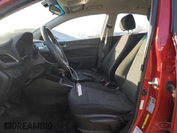 ✅ 2018 Hyundai Accent SE • VIN: 3KPC24A33JE017911 • Лот: 83554544. Опубликован ранее на Copart с пробегом 105 242 миль. Бесплатный доступ к архиву аукционных продаж из США и подробный отчёт об истории автомобиля на DreamBid. Изображение 7.