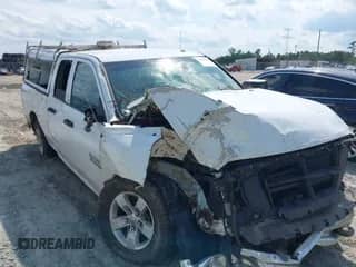 2015 Ram 1500 ST with VIN 1C6RR7FT9FS669797, listed as a IAAI auction lot 43061981 with 170,184 mi miles and . Bid and sale history available at DreamBid. Image 1.