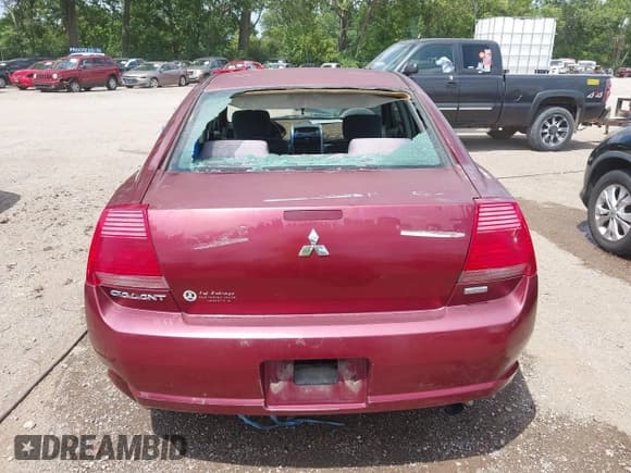 ✅ 2004 Mitsubishi Galant ES • VIN: 4A3AB36F14E129656 • Lot: 42736541. Wystawiony na IAAI z przebiegiem 193 815 mil. Bezpłatny archiwum sprzedaży aukcyjnych z USA i szczegółowy raport historii pojazdu na DreamBid. Zdjęcie 6.