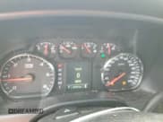 ✅ 2015 Chevrolet Silverado 2500HD Work Truck • VIN: 1GC2CUEG2FZ111926 • Лот: 87750925. Опубликован ранее на Copart с пробегом 82 591 миль. Бесплатный доступ к архиву аукционных продаж из США и подробный отчёт об истории автомобиля на DreamBid. Изображение 9.