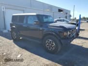 ✅ 2022 Ford Bronco • VIN: 1FMDE5DH8NLB01756 • Lot: 82543095. Wystawiony na Copart z przebiegiem 16 202 mil. Bezpłatny archiwum sprzedaży aukcyjnych z USA i szczegółowy raport historii pojazdu na DreamBid. Zdjęcie 4.