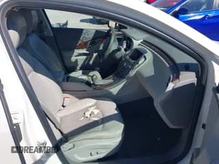 ✅ 2011 Buick LaCrosse CXL • VIN: 1G4GC5ED3BF218332 • Lot: 43385310. Wystawiony na IAAI z przebiegiem 204 798 mil. Bezpłatny archiwum sprzedaży aukcyjnych z USA i szczegółowy raport historii pojazdu na DreamBid. Zdjęcie 5.