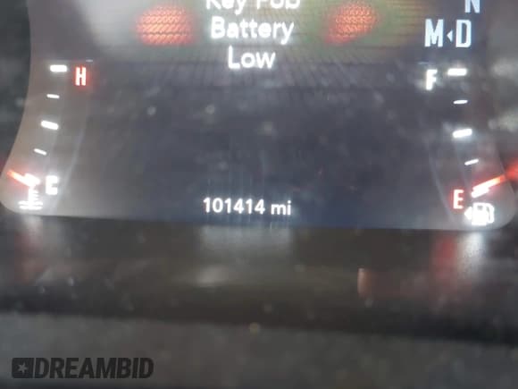 ✅ 2018 Dodge Challenger R/T • VIN: 2C3CDZBTXJH165939 • Лот: 41957214. Опубликован ранее на IAAI с пробегом 101 414 миль. Бесплатный доступ к архиву аукционных продаж из США и подробный отчёт об истории автомобиля на DreamBid. Изображение 15.