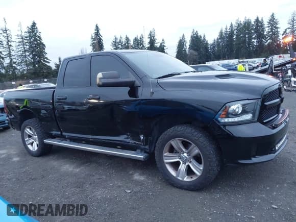 ✅ 2014 Ram 1500 Sport • VIN: 1C6RR7HT6ES352720 • Lot: 43800047. Listed on IAAI with 111,885 mi. Free auction sales archive from the USA and detailed vehicle history report at DreamBid. Image 13.