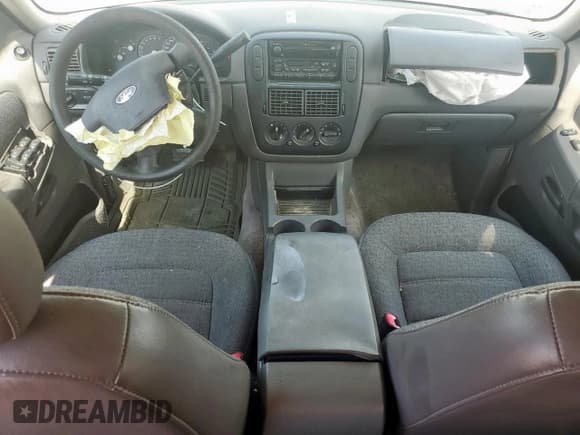 ✅ 2003 Ford Explorer XLS • VIN: 1FMZU62K43ZA72473 • Lot: 60514135. Listed on Copart with 258,096 mi. Free auction sales archive from the USA and detailed vehicle history report at DreamBid. Image 8.