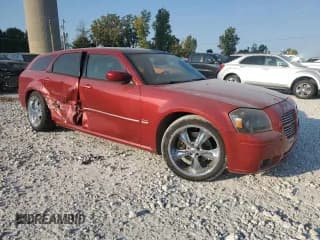 ✅ 2005 Dodge Magnum RT • VIN: 2D8GV582X5H618403 • Lot: 71527064. Listed on Copart with 114,414 mi. Free auction sales archive from the USA and detailed vehicle history report at DreamBid. Image 4.