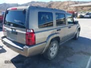 ✅ 2006 Jeep Commander • VIN: 1J8HG48N26C104740 • Лот: 42813918. Опубликован ранее на IAAI с пробегом 182 464 миль. Бесплатный доступ к архиву аукционных продаж из США и подробный отчёт об истории автомобиля на DreamBid. Изображение 4.