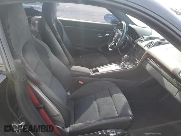 ✅ 2019 Porsche 718 Cayman S • VIN: WP0AB2A89KS278644 • Lot: 79137884. Listed on Copart with 9,224 mi. Free auction sales archive from the USA and detailed vehicle history report at DreamBid. Image 10.