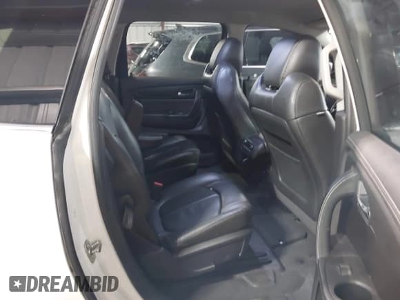 ✅ 2016 Chevrolet Traverse LT • VIN: 1GNKRHKD9GJ289596 • Lot: 43598985. Wystawiony na IAAI z przebiegiem 107 084 mil. Bezpłatny archiwum sprzedaży aukcyjnych z USA i szczegółowy raport historii pojazdu na DreamBid. Zdjęcie 8.