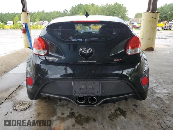 ✅ 2015 Hyundai Veloster Turbo • VIN: KMHTC6AE8FU232876 • Lot: 64086434. Wystawiony na Copart z przebiegiem 149 310 mil. Bezpłatny archiwum sprzedaży aukcyjnych z USA i szczegółowy raport historii pojazdu na DreamBid. Zdjęcie 6.