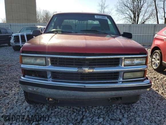 ✅ 1997 Chevrolet Silverado 1500 • VIN: 1GCEK19RXVE167225 • Lot: 91233805. Wystawiony na Copart z przebiegiem 218 084 mil. Bezpłatny archiwum sprzedaży aukcyjnych z USA i szczegółowy raport historii pojazdu na DreamBid. Zdjęcie 5.