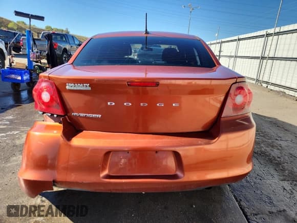 ✅ 2012 Dodge Avenger SE • VIN: 1C3CDZAB6CN276765 • Lot: 84898305. Listed on Copart with 142,279 mi. Free auction sales archive from the USA and detailed vehicle history report at DreamBid. Image 6.