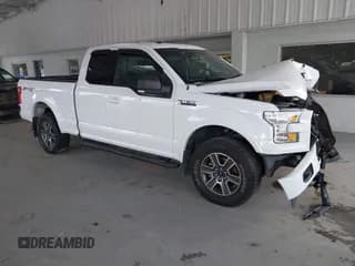 ✅ 2017 Ford F-150 XL • VIN: 1FTFX1EF8HKD70511 • Lot: 43022454. Wystawiony na IAAI z przebiegiem 151 682 mil. Bezpłatny archiwum sprzedaży aukcyjnych z USA i szczegółowy raport historii pojazdu na DreamBid. Zdjęcie 1.