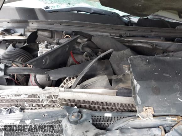 ✅ 2009 Chevrolet Silverado 2500HD LT • VIN: 1GCHC53679F116961 • Lot: 41330365. Listed on IAAI with Not provided. Free auction sales archive from the USA and detailed vehicle history report at DreamBid. Image 10.