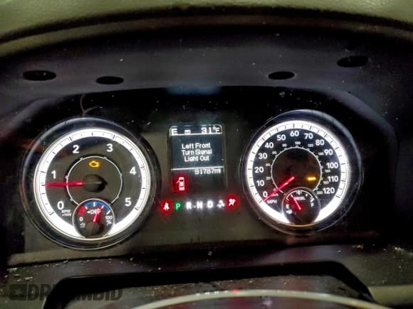 ✅ 2016 Ram 2500 Tradesman • VIN: 3C6UR5CL8GG375464 • Лот: 96037285. Опубликован ранее на Copart с пробегом 91 787 миль. Бесплатный доступ к архиву аукционных продаж из США и подробный отчёт об истории автомобиля на DreamBid. Изображение 9.