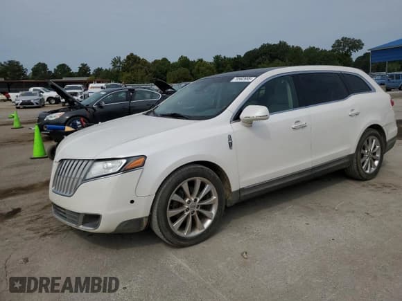 ✅ 2010 Lincoln MKT EcoBoost • VIN: 2LMHJ5AT0ABJ25389 • Лот: 70562695. Опубликован ранее на Copart с пробегом 161 259 миль. Бесплатный доступ к архиву аукционных продаж из США и подробный отчёт об истории автомобиля на DreamBid. Изображение 1.