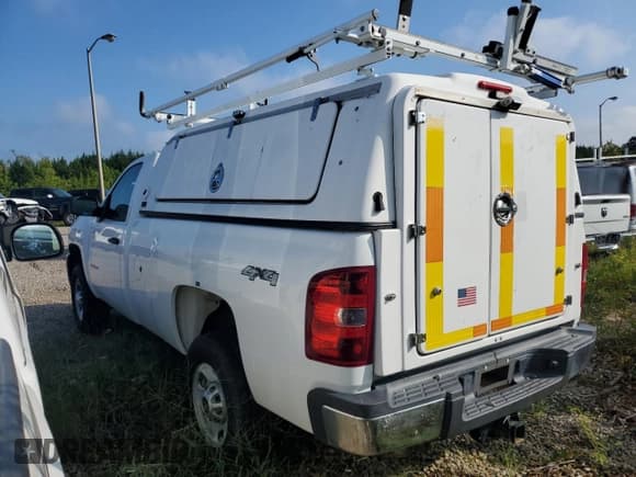 ✅ 2014 Chevrolet Silverado 2500HD Work Truck • VIN: 1GC0KVCG8EF165881 • Lot: 44545005. Wystawiony na Copart z przebiegiem 155 055 mil. Bezpłatny archiwum sprzedaży aukcyjnych z USA i szczegółowy raport historii pojazdu na DreamBid. Zdjęcie 2.