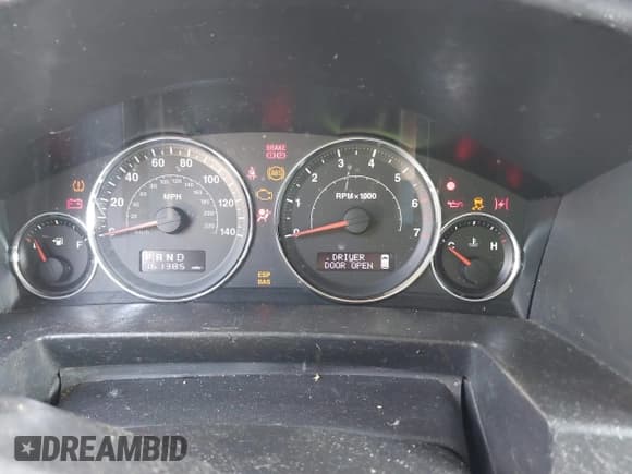 ✅ 2010 Jeep Commander Sport • VIN: 1J4RG4GK7AC127808 • Lot: 42479312. Listed on IAAI with 161,385 mi. Free auction sales archive from the USA and detailed vehicle history report at DreamBid. Image 7.