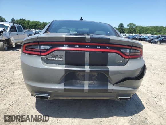 ✅ 2017 Dodge Charger SXT • VIN: 2C3CDXHG2HH537346 • Lot: 58001525. Wystawiony na Copart z przebiegiem 134 511 mil. Bezpłatny archiwum sprzedaży aukcyjnych z USA i szczegółowy raport historii pojazdu na DreamBid. Zdjęcie 6.