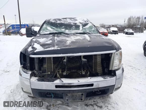 ✅ 2007 Chevrolet Silverado 2500HD 2LT • VIN: 1GCHK29667E600048 • Лот: 77536604. Опубликован ранее на Copart с пробегом Не указан. Бесплатный доступ к архиву аукционных продаж из США и подробный отчёт об истории автомобиля на DreamBid. Изображение 5.