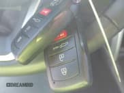 ✅ 2024 Toyota Corolla Cross XLE • VIN: 7MUDAABG9RV086519 • Lot: 43494775. Wystawiony na IAAI z przebiegiem 19 023 mil. Bezpłatny archiwum sprzedaży aukcyjnych z USA i szczegółowy raport historii pojazdu na DreamBid. Zdjęcie 11.