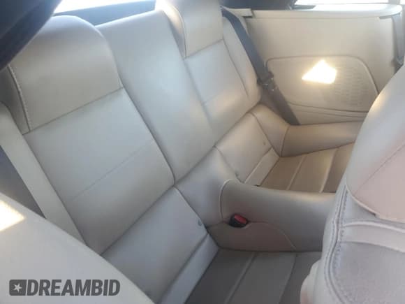 ✅ 2007 Ford Mustang Deluxe • VIN: 1ZVHT84N175251411 • Lot: 87271085. Listed on Copart with 82,989 mi. Free auction sales archive from the USA and detailed vehicle history report at DreamBid. Image 10.