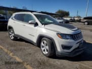 ✅ 2021 Jeep Compass Altitude • VIN: 3C4NJCBB6MT585680 • Lot: 82595325. Listed on Copart with 59,985 mi. Free auction sales archive from the USA and detailed vehicle history report at DreamBid. Image 4.