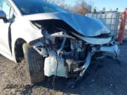 ✅ 2024 Toyota Corolla LE • VIN: 5YFB4MDEXRP108865 • Lot: 43606482. Wystawiony na IAAI z przebiegiem 37 176 mil. Bezpłatny archiwum sprzedaży aukcyjnych z USA i szczegółowy raport historii pojazdu na DreamBid. Zdjęcie 6.